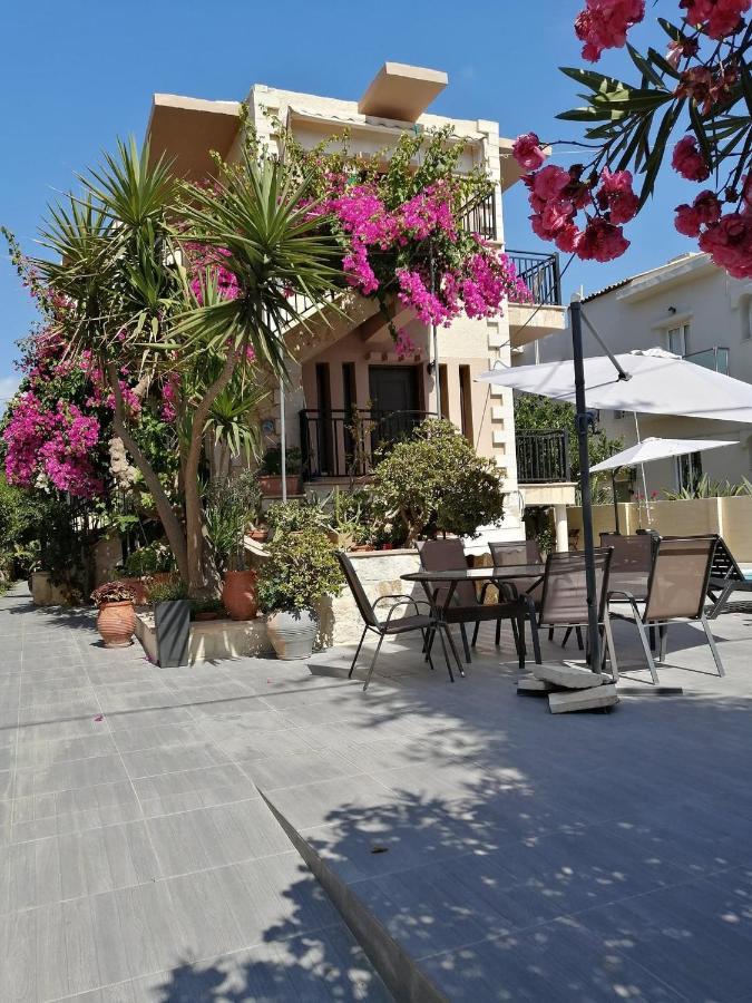 Iliana Apartments Георгиуполис Экстерьер фото