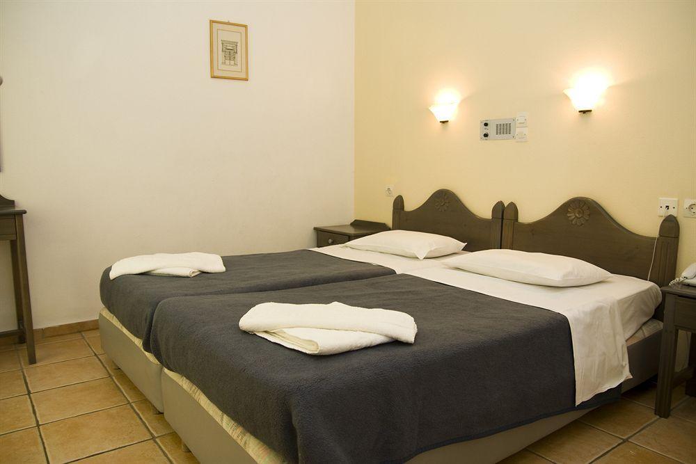 Iliana Apartments Георгиуполис Экстерьер фото