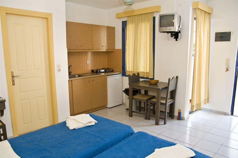 Iliana Apartments Георгиуполис Экстерьер фото